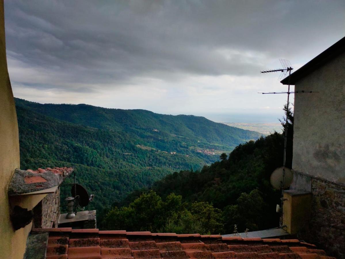 appartamento a Fosdinovo Esterno foto